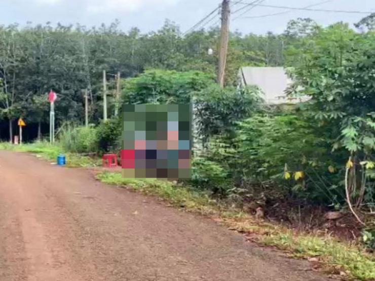 Tin tức trong ngày - Tin tức 24h qua: Thấy chó sủa trong căn nhà đóng cửa, đến kiểm tra phát hiện sự việc đau lòng