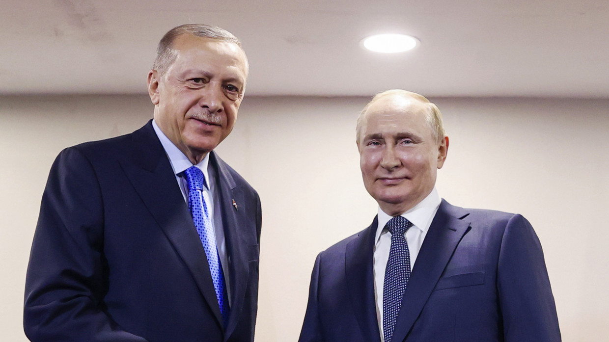 Tổng thống Thổ Nhĩ Kỷ Recep Tayyip Erdogan gặp ông Putin ở Tehran, Iran.