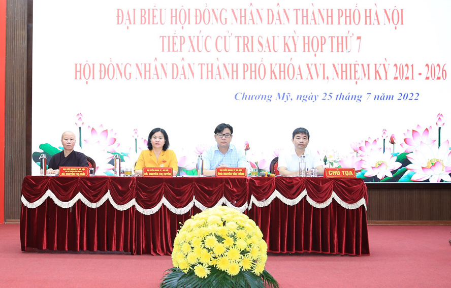 Tổ đại biểu HĐND thành phố Hà Nội, Đơn vị bầu cử số 13 tiếp xúc cử tri huyện Chương Mỹ.