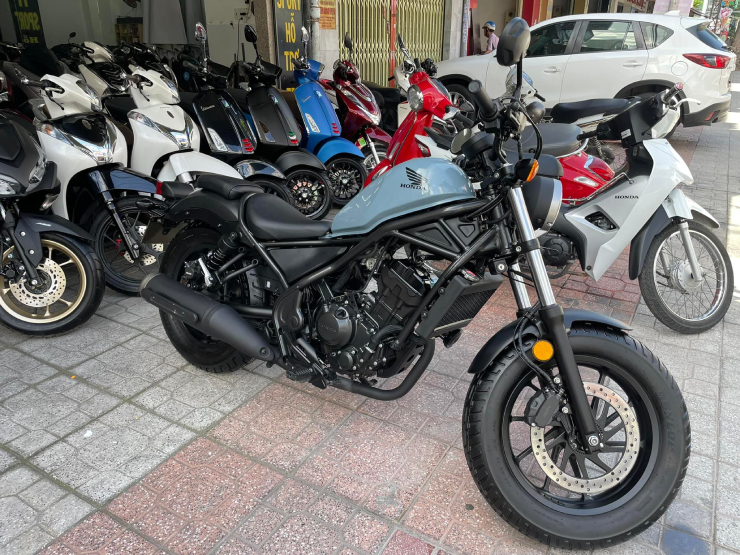 Thế giới xe - Bảng giá mô tô Honda cỡ nhỏ cuối tháng 7/2022, giảm tới 30 triệu đồng