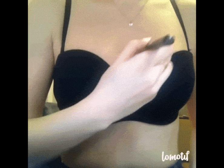 Tranh vui - Bóc mẽ những "cú lừa" cực mạnh của các người đẹp trên mạng xã hội