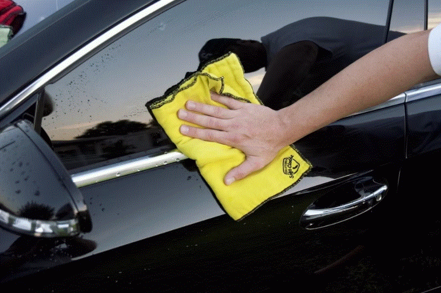 Đây là cách rửa xe ô tô tại nhà sạch sẽ không thua kém rửa xe chuyên nghiệp - 5