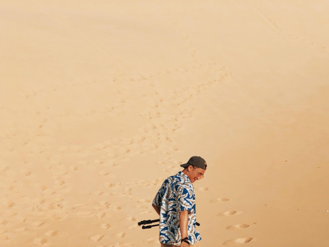 Đến cồn cát Quang Phú trải nghiệm trò chơi trượt cát, lái xe địa hình - 11