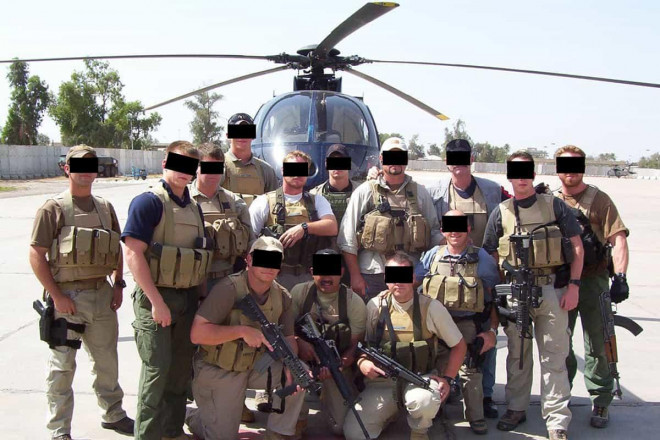 Theo Bộ Quốc phòng Nga, các công ty
quân sự tư nhân (PMC) của Mỹ gồm: Academi, DynCorp và Cubic đang
tham gia huấn luyện cho các lính tình nguyện nước ngoài đến
Ukraine, và những người huấn luyện viên quân sự của các công ty này
cũng trực tiếp tham gia vào cuộc chiến.