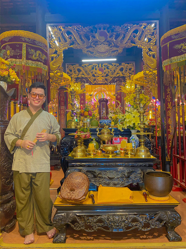 Hình ảnh gần gũi của cậu đồng Khang ngoài đời