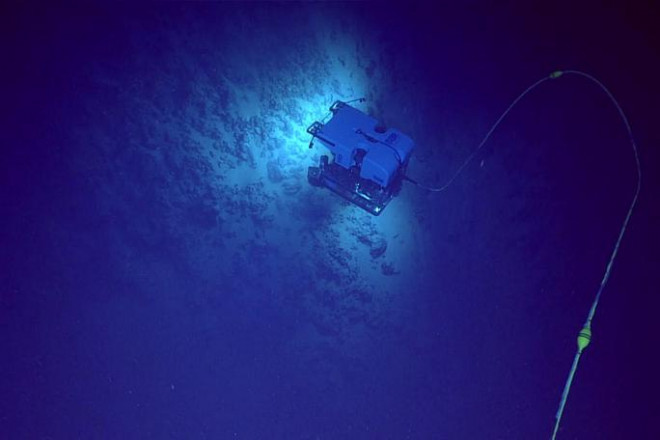 Phương tiện điều khiển từ xa của NOAA. Ảnhr: New York Times