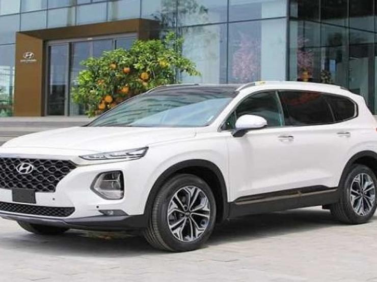 Ô tô - Giá xe SantaFe mới nhất, giá xe lăn bánh trong tháng 08/2022
