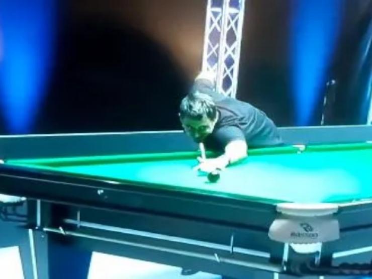 Thể thao - "Phù thủy" bi-a O'Sullivan gây ra tiếng động lạ làm trọng tài đỏ mặt