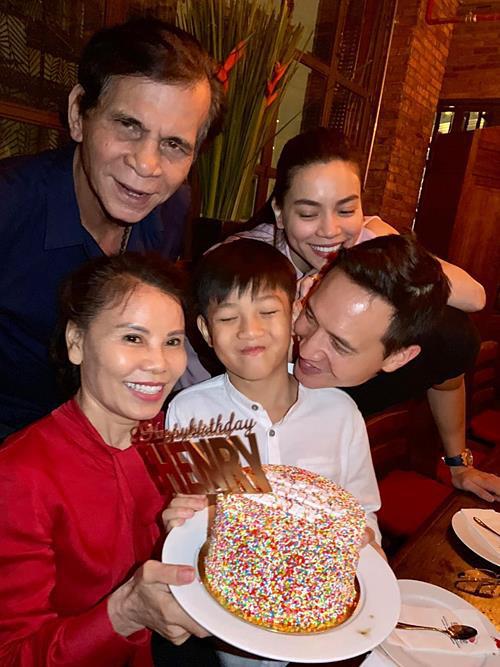 Nhìn cách Subeo yêu thương với các em, ai cũng phải khen ngợi, biết được cách kết hợp dạy con của Cường Đô La và Hà Hồ lại càng ngưỡng mộ - 4