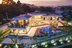 Kinh doanh - Chiêm ngưỡng căn biệt thự triệu đô của 8x Phú Thọ được xây dựng trên khu đất rộng 2.000m2