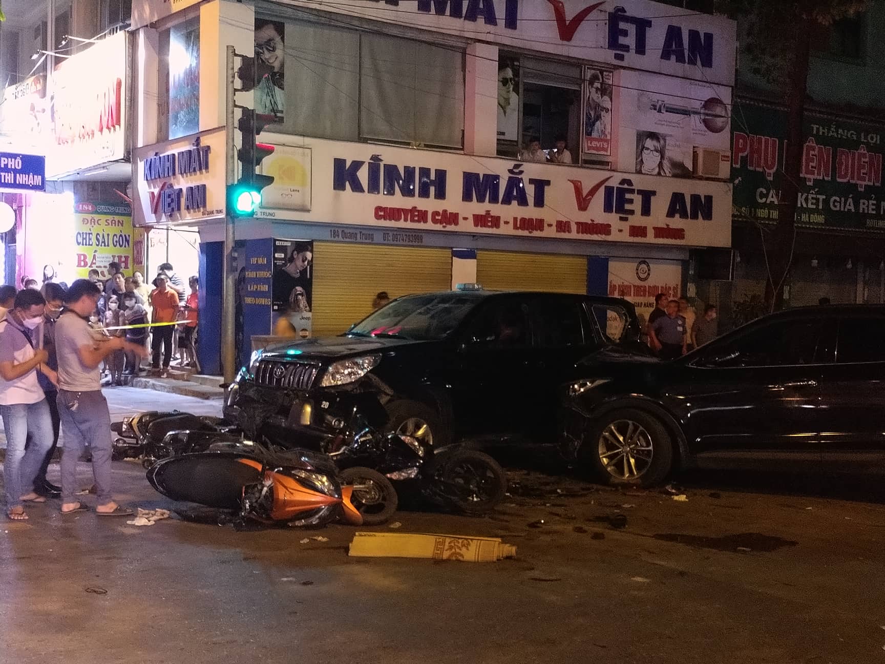Vụ 4 ô tô húc hàng loạt xe máy ở Hà Nội: Chuyển hồ sơ sang cơ quan điều tra Bộ Quốc phòng - 1