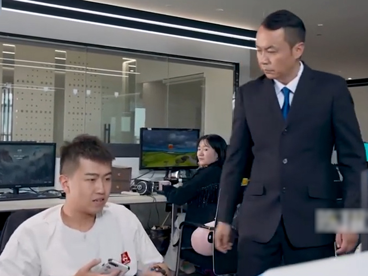 Clip hài hước - Cuộc sống sẽ màu hồng khi trong mắt mình luôn nhìn thấy cái đẹp