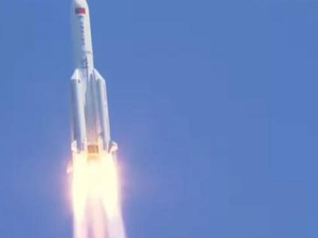 Thân tên lửa Trung Quốc 25 tấn có thể rơi ngược lại Trái Đất ngày 31-7