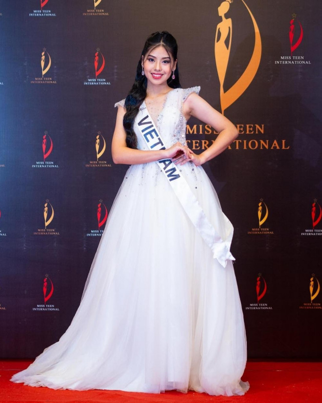 Cô bạn xinh xắn mang vương miện Miss Teen International 2022 về cho Việt Nam là ai? - 3