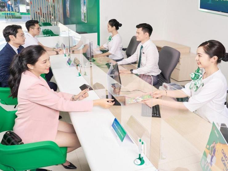 Kinh doanh - Nhân viên ngân hàng nào làm việc "hiệu quả nhất" 6 tháng đầu năm 2022?