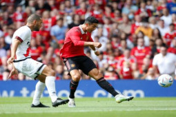 Video MU - Rayo Vallecano: Ronaldo tái xuất, điểm sáng  " thần đồng "  (Giao hữu)