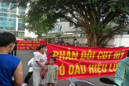 Kinh doanh - Hàng nghìn cư dân chung cư bị "treo" sổ hồng, lỗi tại ai?