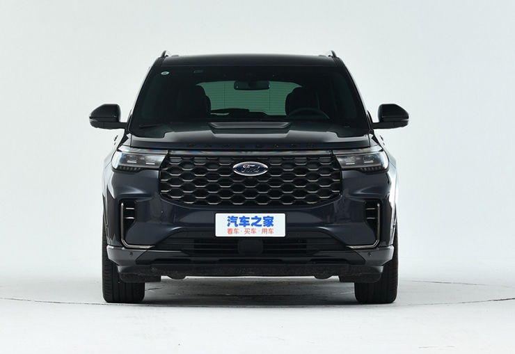 Ra mắt Ford Explorer 2023, trang bị màn hình nội thất khổng lồ 27 inch - 10