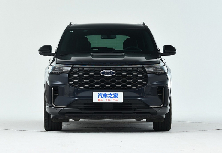 Ra mắt Ford Explorer 2023, trang bị màn hình nội thất khổng lồ 27 inch - 11