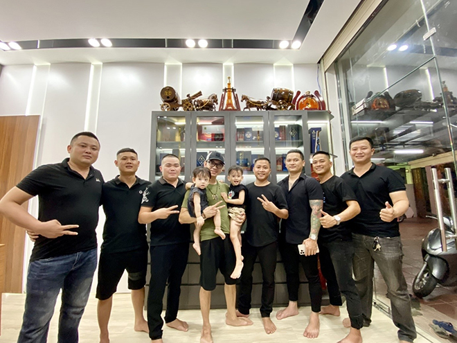 Tập thể CBNV Công ty TNHH Thiện Tình Nghĩa