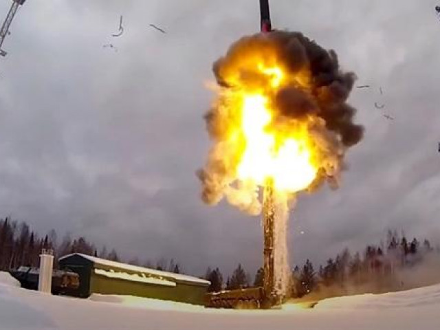 Thế giới - Chỉ "một tính toán sai lầm", thế giới có thể rơi vào chiến tranh hạt nhân