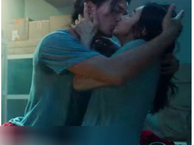 Phim - "Con tin đẹp nhất màn ảnh" tiết lộ hậu trường táo bạo với sao nam hơn 8 tuổi