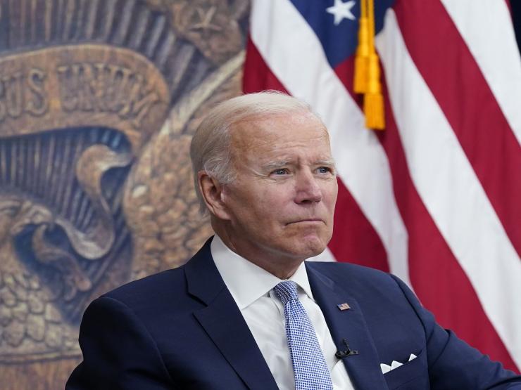 Thế giới - Ông Biden đề nghị đàm phán với Nga về kiểm soát vũ khí hạt nhân, ông Medvedev đáp lời