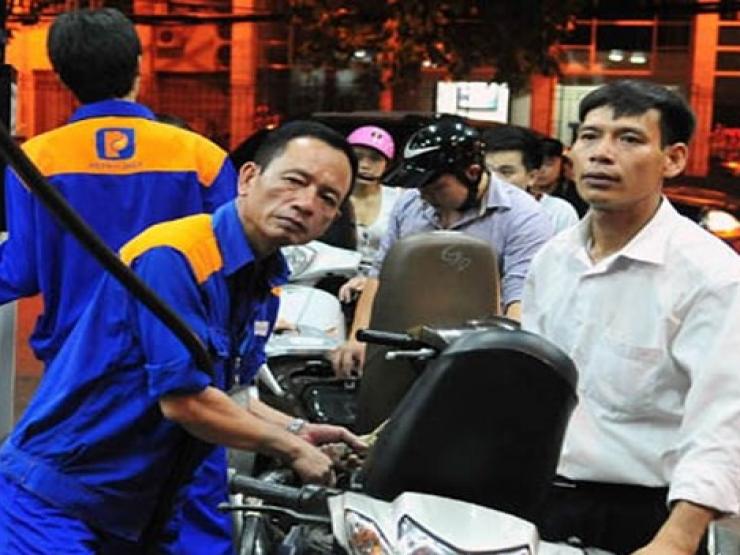 Thị trường - Tiêu dùng - Giá xăng dầu hôm nay 5/8:  Đồng loạt tăng mạnh bất chấp tin tăng sản lượng