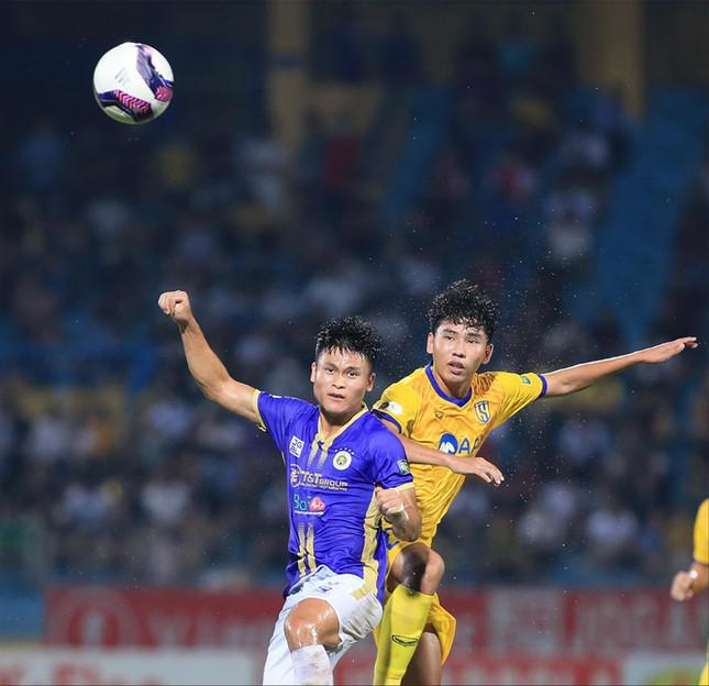 CLB Hà Nội đua vô địch V-League 2022 với hai cầu thủ đáng gờm HAGL, SLNA?