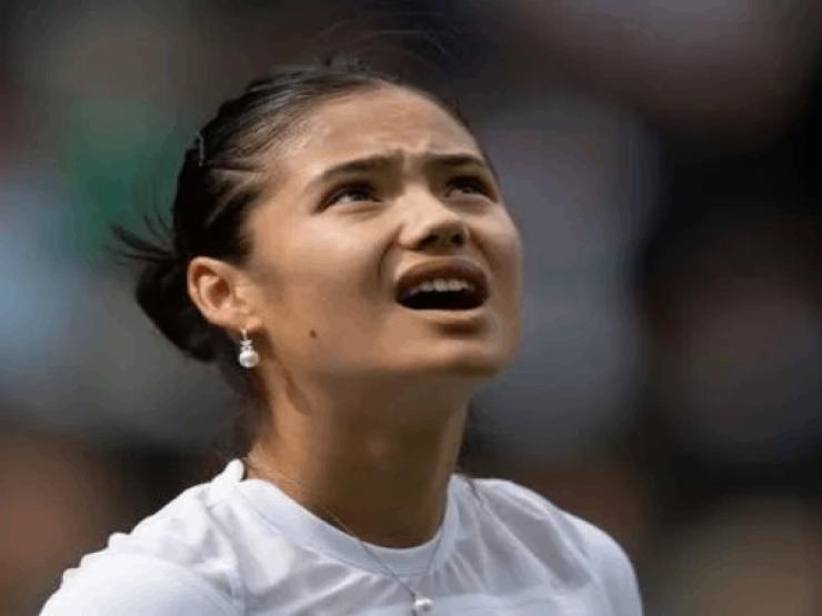 Thể thao - Raducanu bị "quấy rối" vì thay HLV, làm điều này liên tục để tránh rắc rối