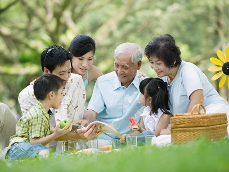 Bạn trẻ - Cuộc sống - Hãy thể hiện tình yêu với cha mẹ khi còn có thể với 8 cách sau