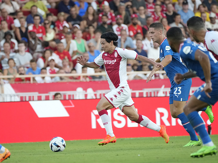 Bóng đá - Video bóng đá Monaco - PSV: Minamino phung phí cơ hội, đánh rơi lợi thế (Cúp C1)