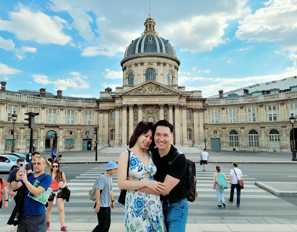 Mạnh Trường và vợ có chuyến du lịch châu Âu