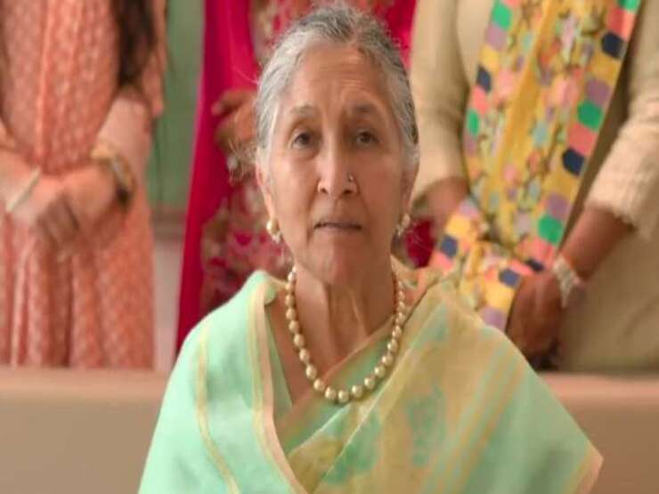 Kinh doanh - Chân dung "bà nội trợ" giành vị trí giàu nhất châu Á ở tuổi 72