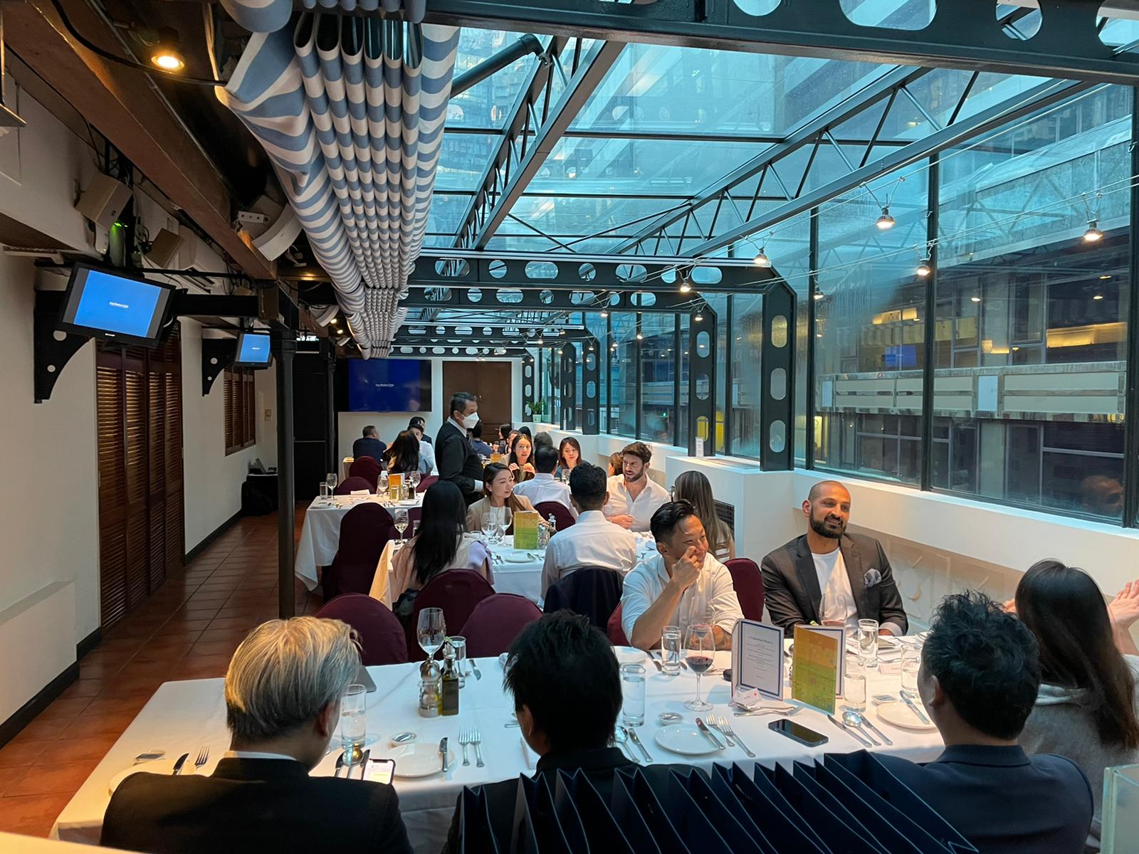 Hội thảo giới thiệu độc quyền Happy One Central tại Hong Kong diễn ra sôi nổi.