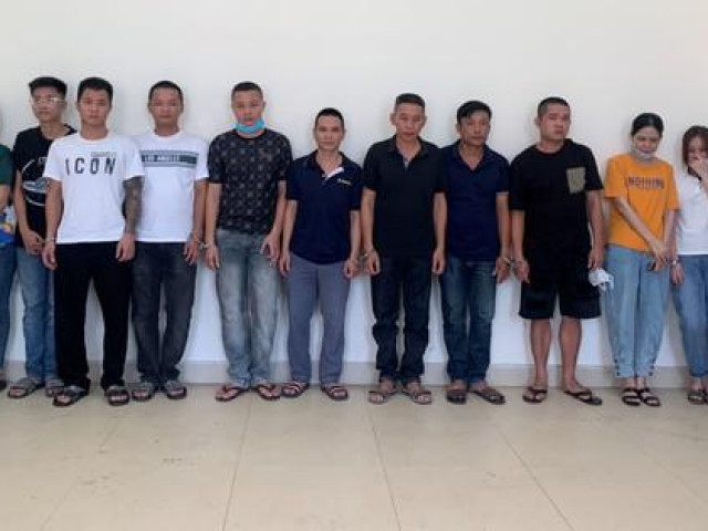 Pháp luật - Đường dây đánh bạc hơn 30 tỉ đồng có sự tham gia của nhiều cô gái trẻ