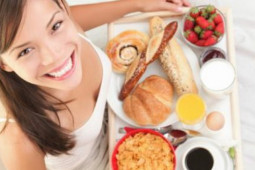 Ẩm thực - Lý giải "ăn sáng như vua, ăn tối như ăn mày" và những thực phẩm tốt nhất cho 2 bữa ăn này