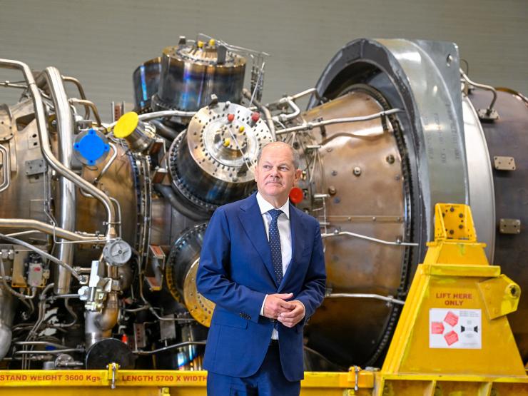 Thế giới - Gazprom: Nhận lại tuabin khí đốt từ Đức là điều "bất khả thi"