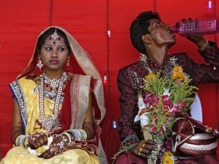 Thế giới - Kỳ lạ "chợ chú rể" tồn tại 700 năm ở Ấn Độ