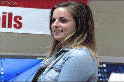 Tranh vui - Nhiều người khóc thét với những màn troll "hú hồn" trong tháng cô hồn