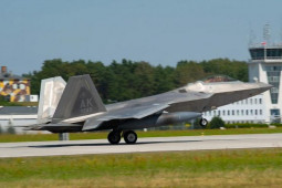 Thế giới - Mỹ đưa số lượng tiêm kích tàng hình F-22 nhiều chưa từng thấy tới Ba Lan