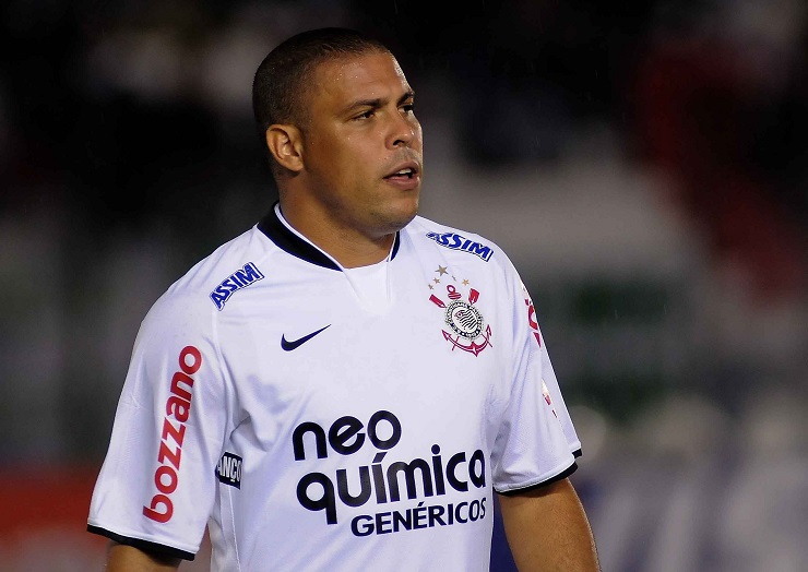 Ronaldo "béo" từng có 2 năm khoác áo Corinthians trước khi giải nghệ
