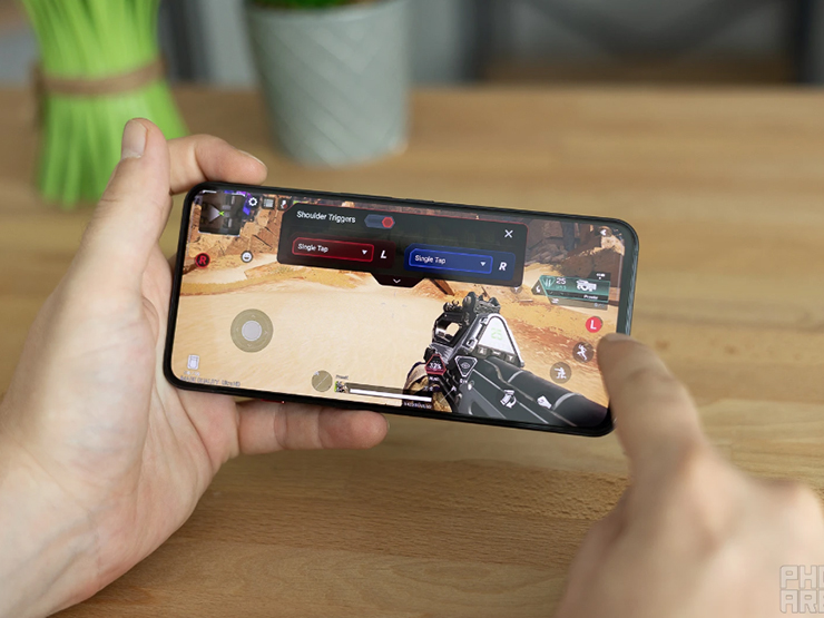 Thời trang Hi-tech - Trên tay "chiến thần" chơi game Nubia Red Magic 7S Pro