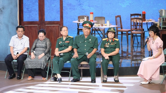 Các chiến sĩ Biệt động Sài Gòn tham gia "Ký ức vui vẻ"&nbsp; (Ảnh: Cắt từ video)