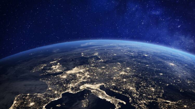 Ngày trên Trái Đất liên lục "co giãn" thất thường - Ảnh: NASA