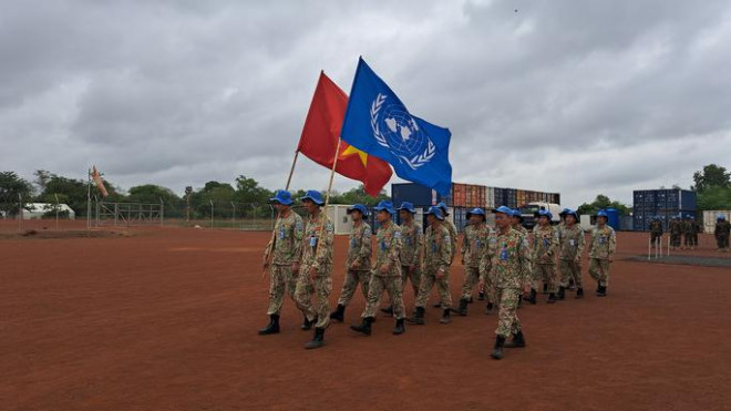 Đội Công binh số 1 của Việt Nam lên đường triển khai thực hiện nhiệm vụ - Ảnh: Đội Công binh