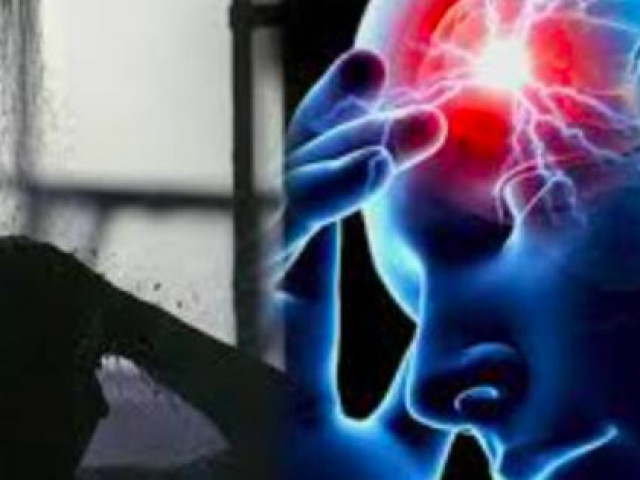 Sức khỏe đời sống - Tắm sau bữa tối người đàn ông bị nhồi máu não, những ai nên làm ít 3 việc này sau khi ăn tối?