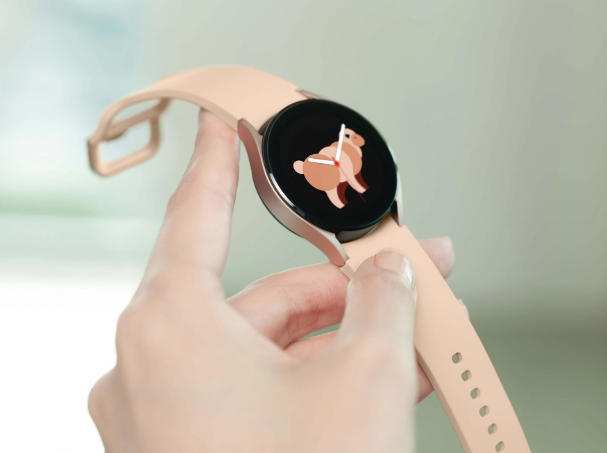 Galaxy Watch 4 năm ngoái.