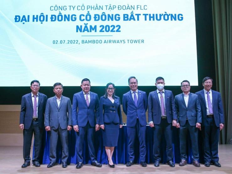 Kinh doanh - Tập đoàn FLC liên tục bị cưỡng chế thuế, hủy loạt dự án nghìn tỷ