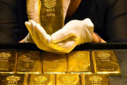 Kinh doanh - Giá vàng hôm nay 8/8: Tiếp tục đi xuống ngay khi mở cửa